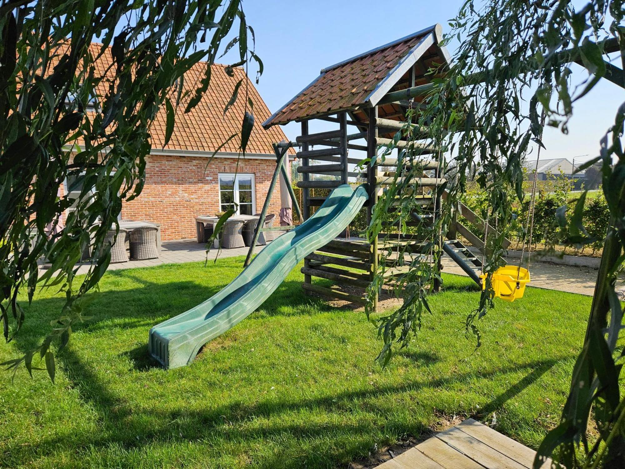 'T Hooghe Licht Bed & Breakfast Zonnebeke Exterior photo